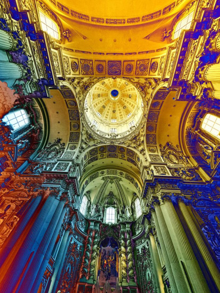 Wandbild Theatinerkirche München – Sakrale Architektur abstrakt